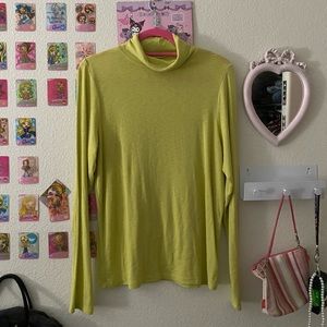 Aerie chartreuse turtle neck